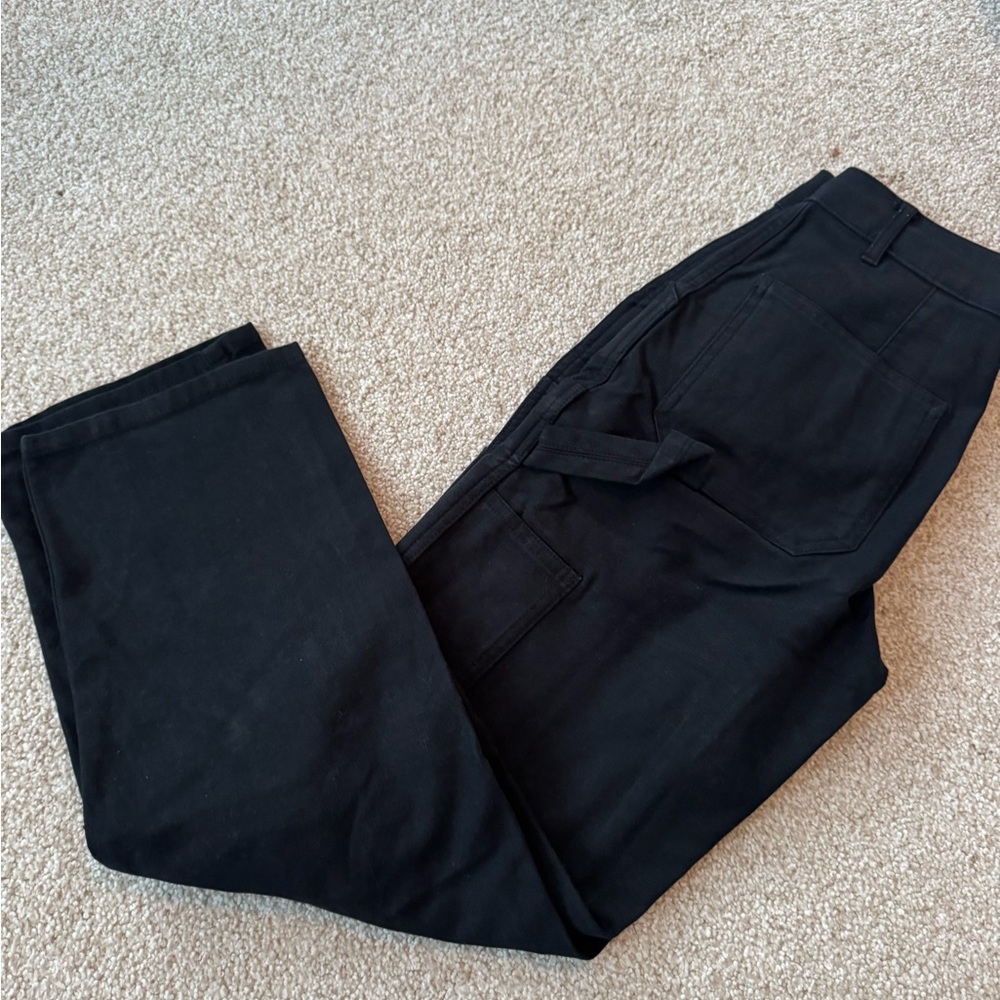 Aritzia Cargo/Carpenter style pants